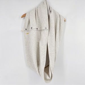 🌸 Lucy Sweater Knit Infinity Jersey Scarf with Snaps